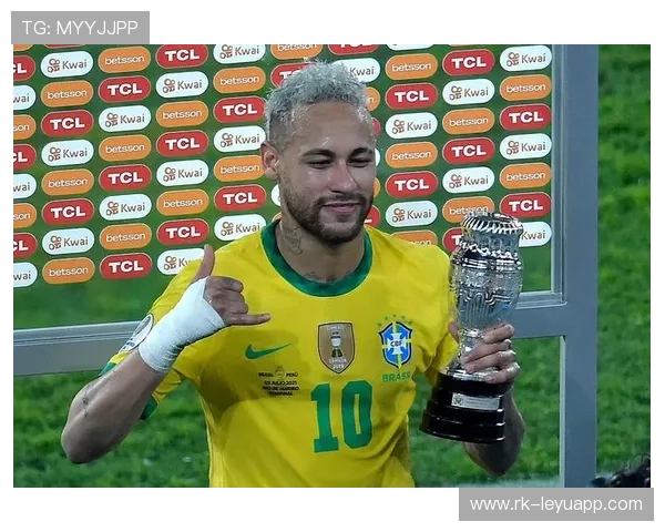 内马尔张弓搭箭吊射破门，巴西全场掌声如雷